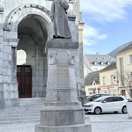 Апартаменти Le Bleu Des Pyrenees