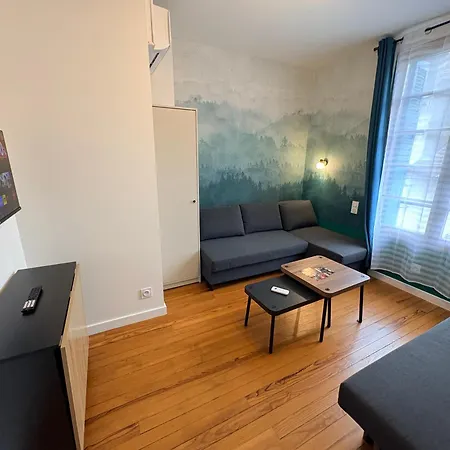 Le Bleu Des Pyrénées Apartamento *